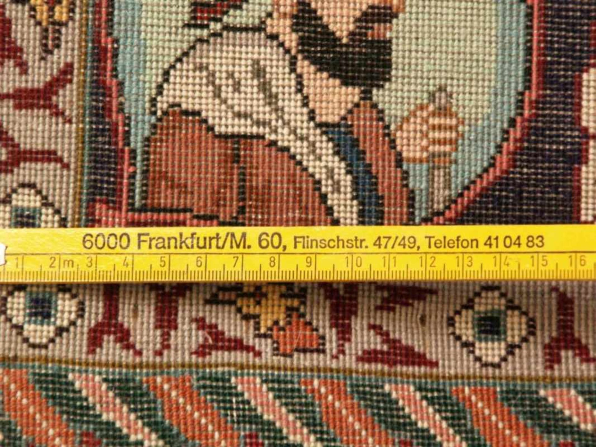 Bildteppich - Orient, Wolle, mittig Darstellung einer Kasbah in hügeliger Landschaft,sowie ein - Image 10 of 10