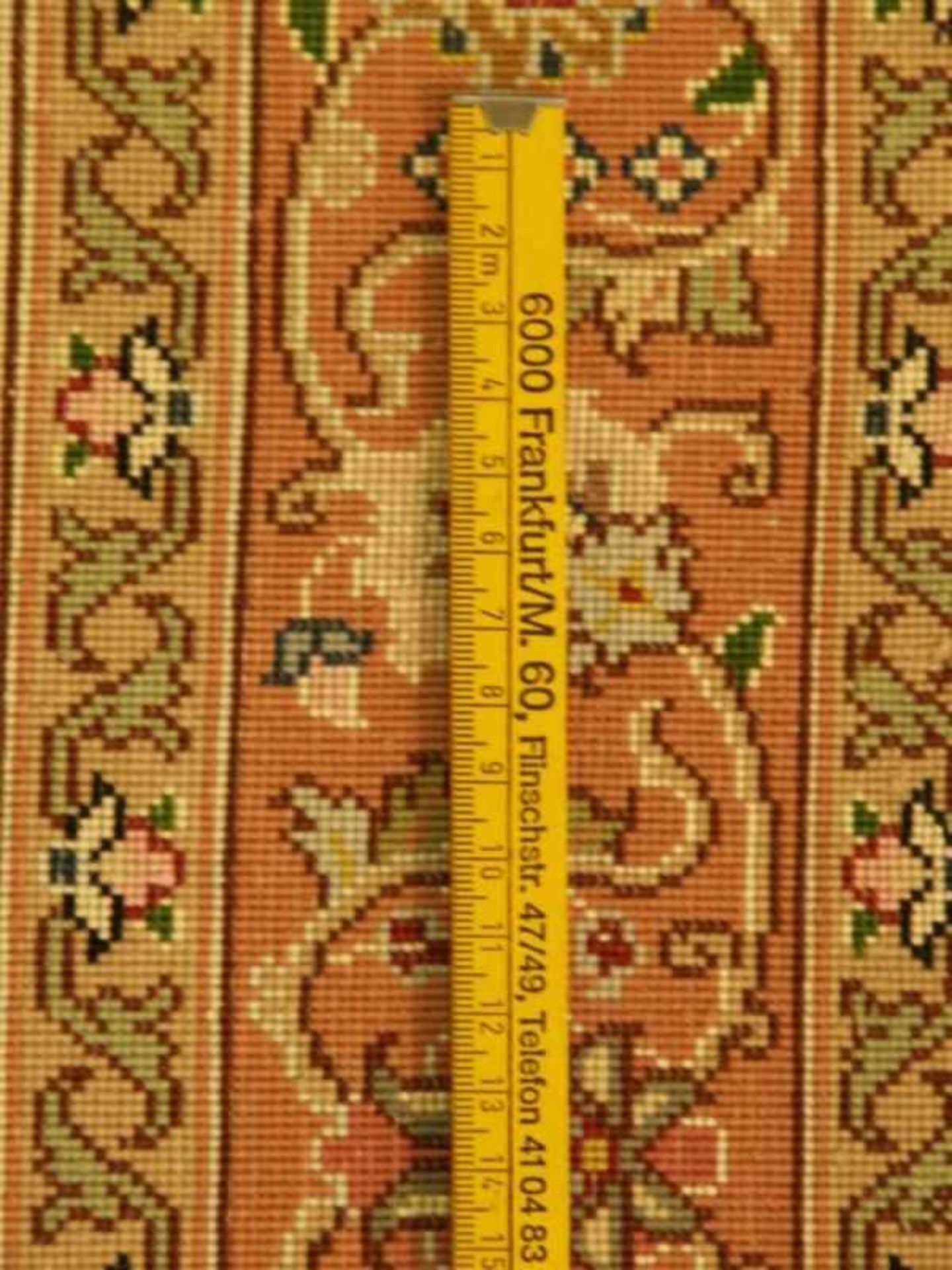 Täbriz - Iran, Wolle mit Seide,großes Zentralmedaillon mit zartem floralem Muster, ca.161x80cm,anbei - Image 4 of 4