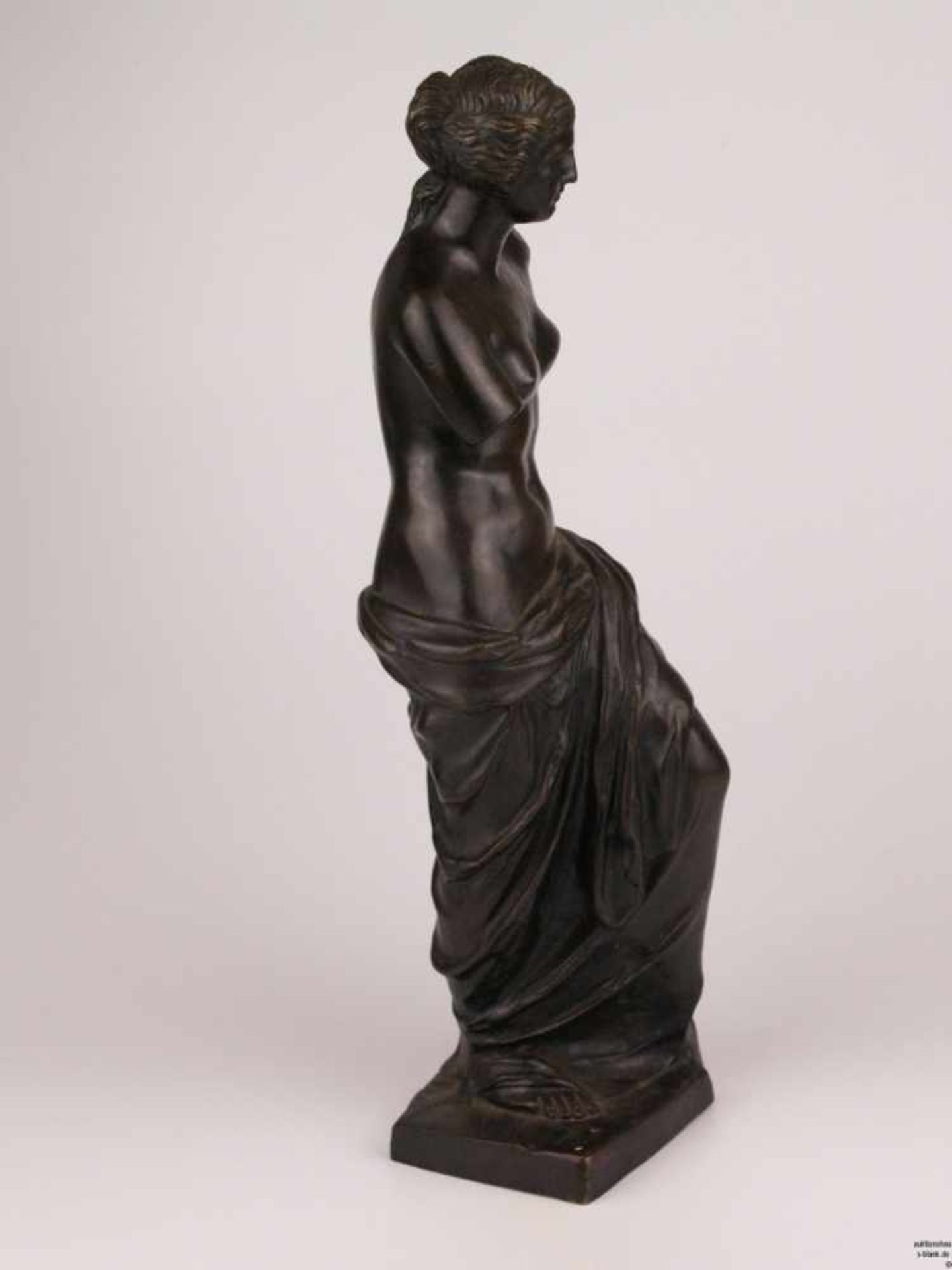 Bronze-Plastik "Venus von Milo" - 19./20.Jh.-Figur nach antikem hellenistischem Vorbild, schwarz- - Bild 2 aus 7