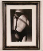 Sieff, Jeanloup (1933 - Paris - 2000) - "Strumpfhalter", 1985, Offsetdruck, unter Glas gerahmt,