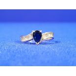 14K SAPPHIRE & DIAMOND RING