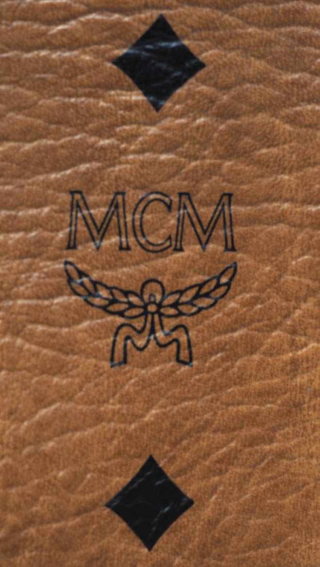 Handtasche, MCM Helles Leder, Beschläge aus vergoldetem Metall. Numeriert 17120. 25x31cm. Mit - Bild 3 aus 8