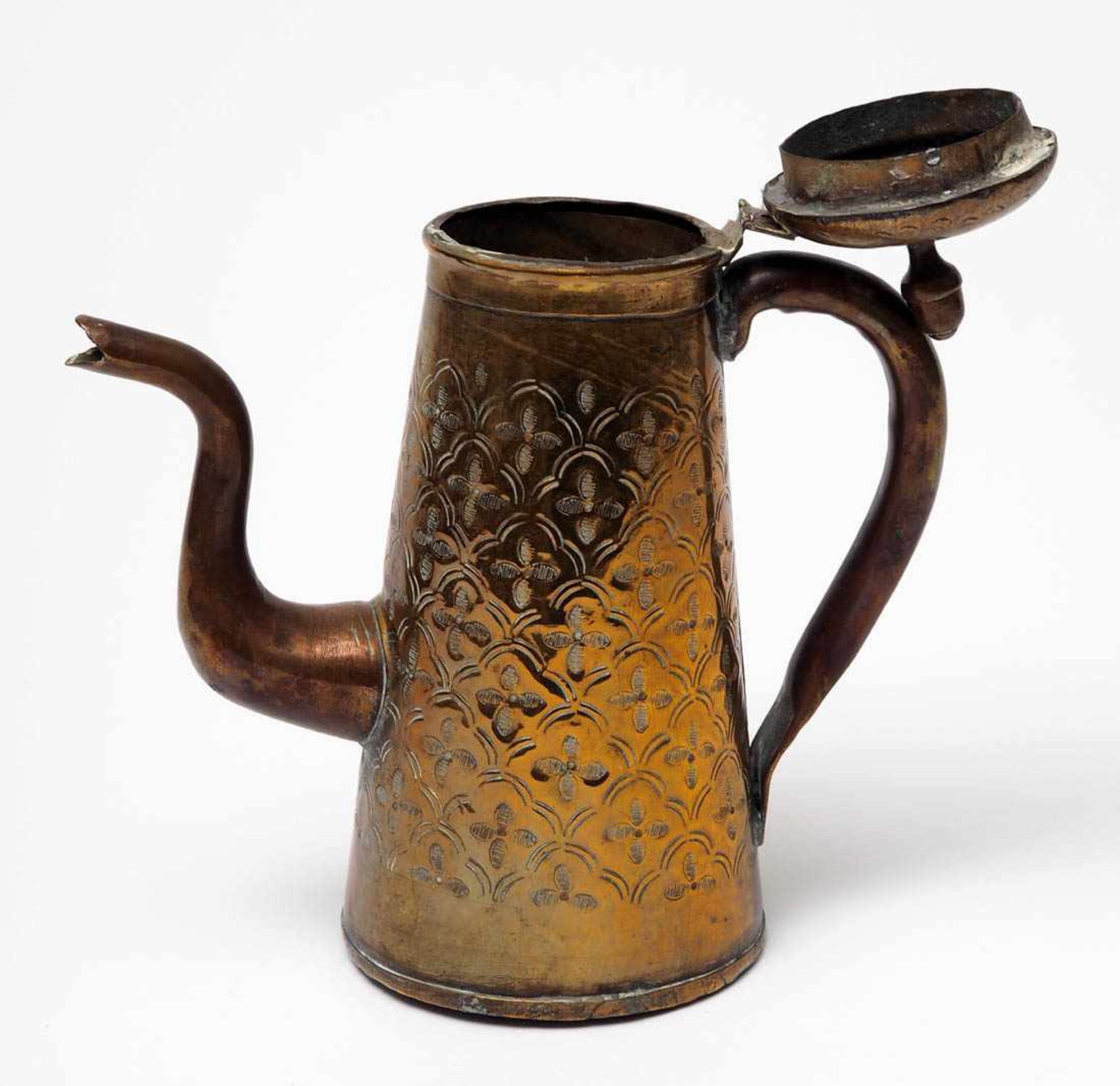 Mokkakanne, orientalisch Mit reliefierten BLüten. Kupfer und Messing. H.24cm. - Bild 2 aus 3