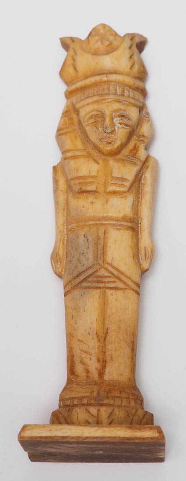 Schachspiel, Ägypten Figuren aus Bein. H. des Königs 15,5cm. Dazu intarsiertes Brett. - Image 10 of 10