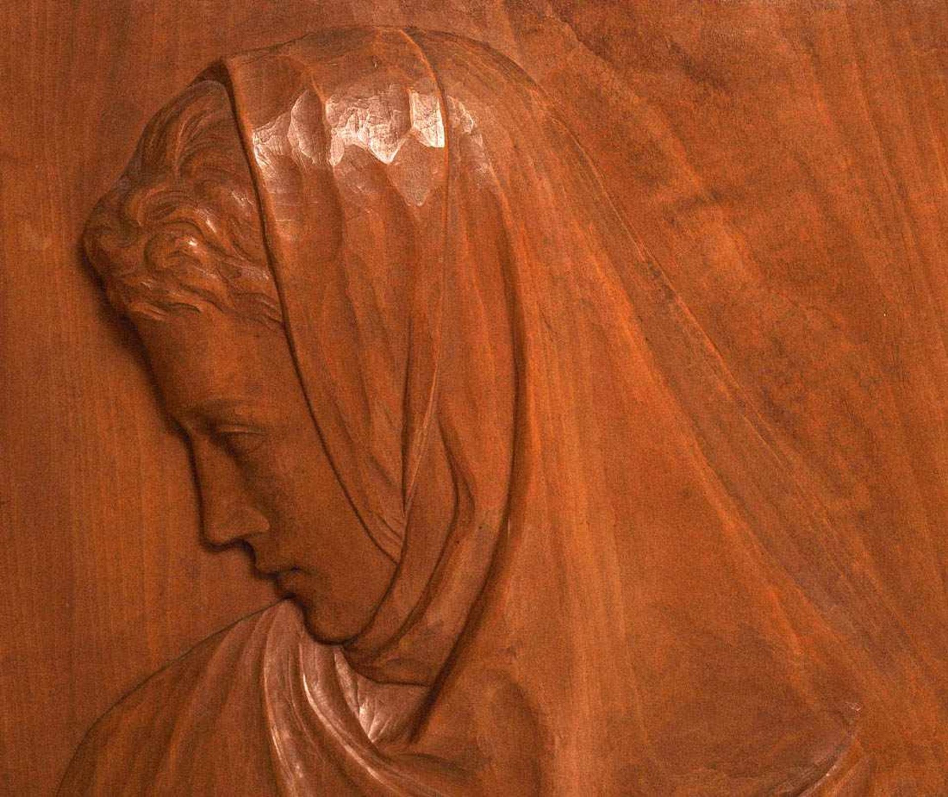Holzrelief, um 1900 Hochrechteckige Form. Profildarstellung einer jungen Frau in wallendem Umhang. - Bild 2 aus 2