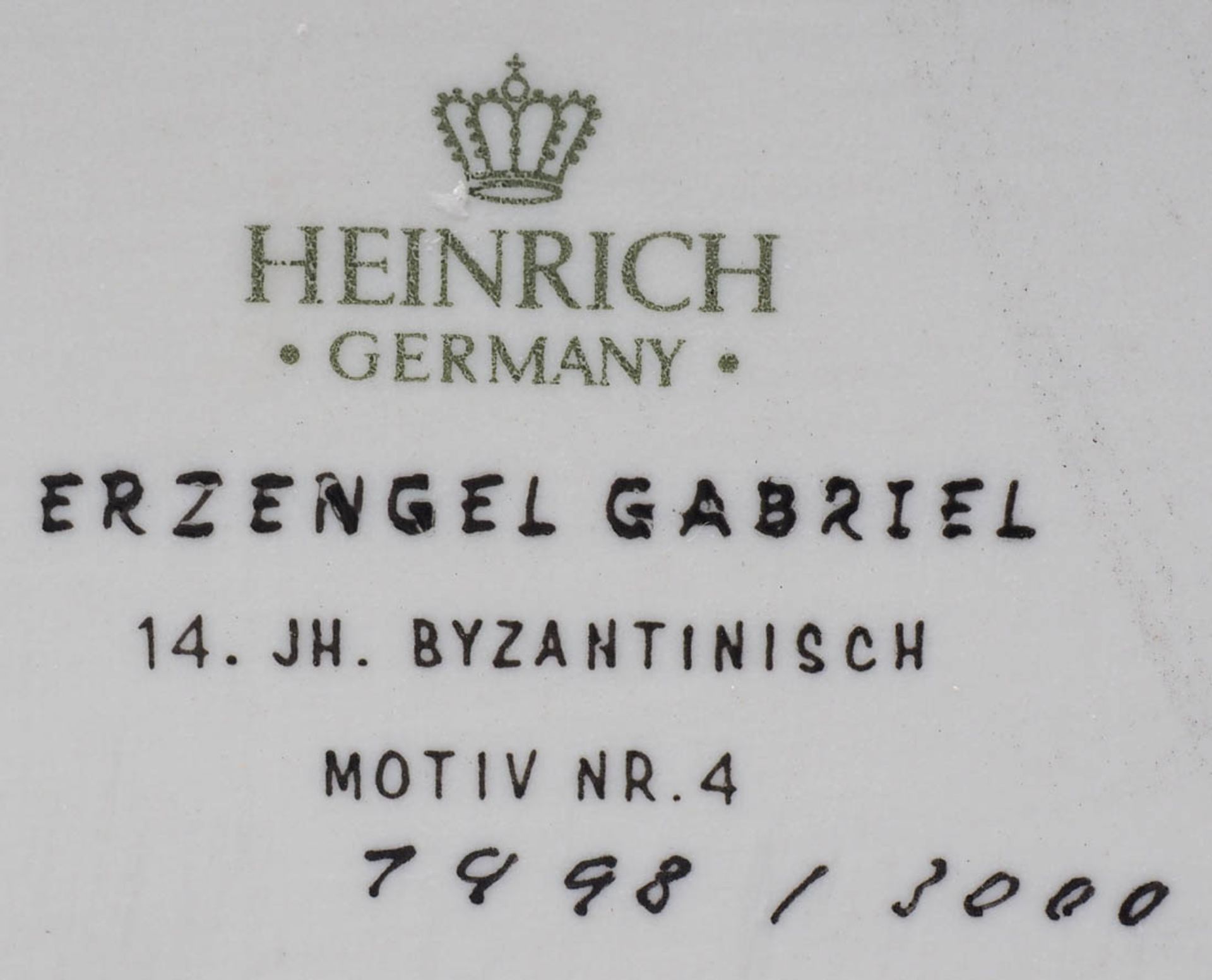 Drei Porzellanikonen, Heinrich Erzengel Gabriel, Allheilige Gottesmutter bzw. Drachenkampf des - Bild 8 aus 8