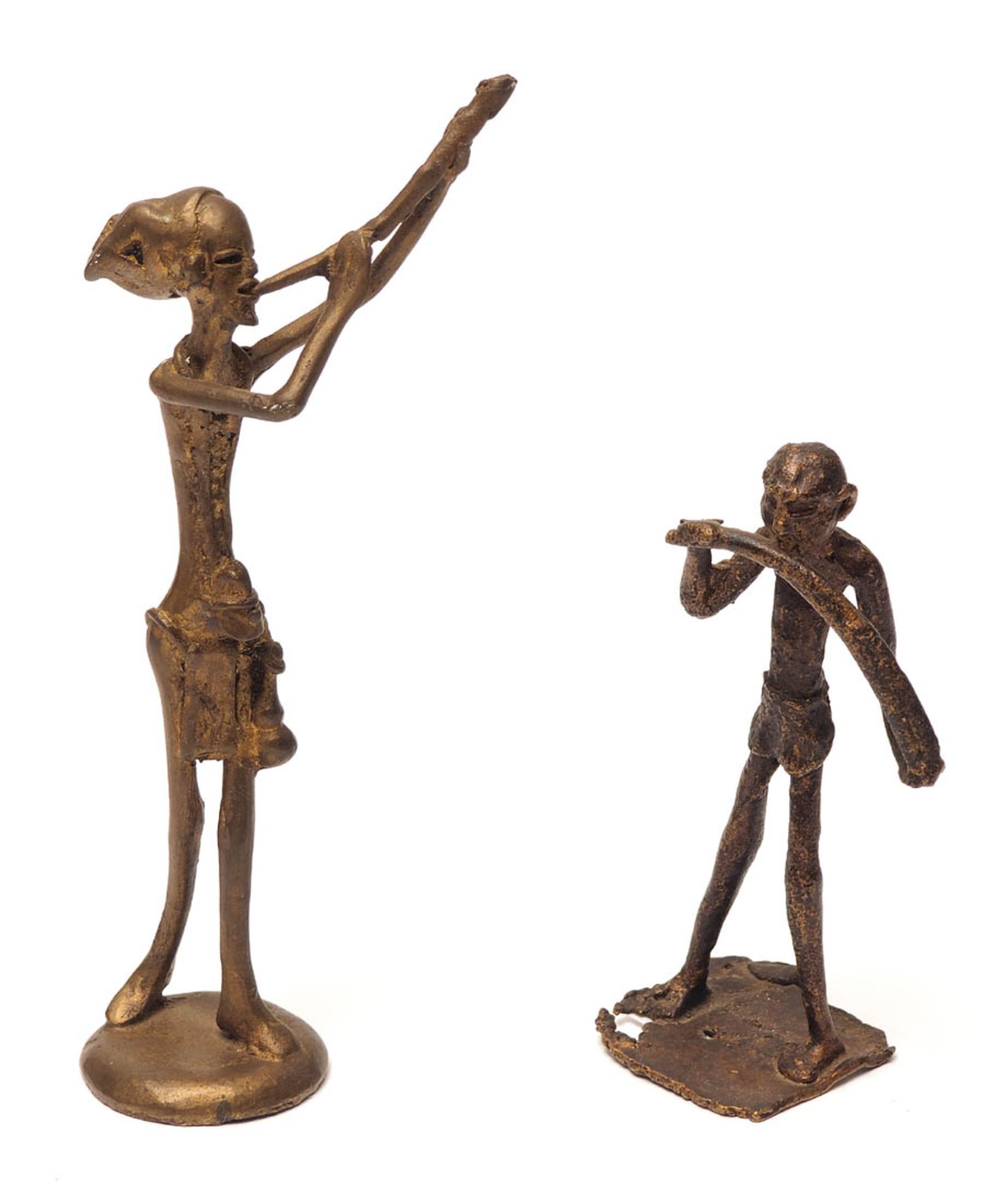 Zwei Gelbgussfiguren, Ghana oder Benin Musikanten. H.12cm bzw. 19cm.