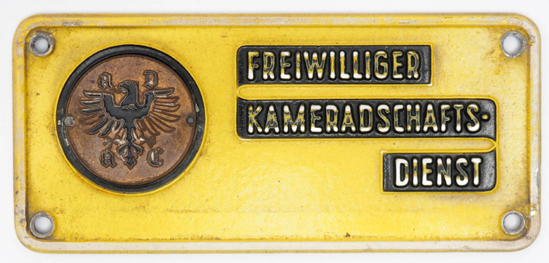 Plakette "Freiwilliger Kameradschaftsdienst", ADAC, um 1950 Guter Zustand. L.12cm.