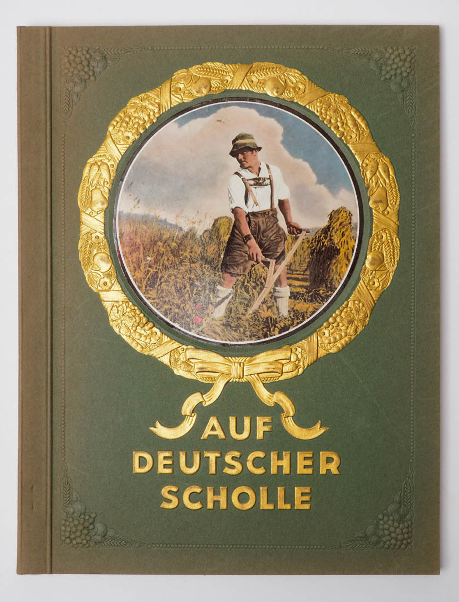 Drei Zigarettenbilderalben "Auf deutscher Scholle", "Gestalten der Weltgeschichte" und "Die - Bild 4 aus 5