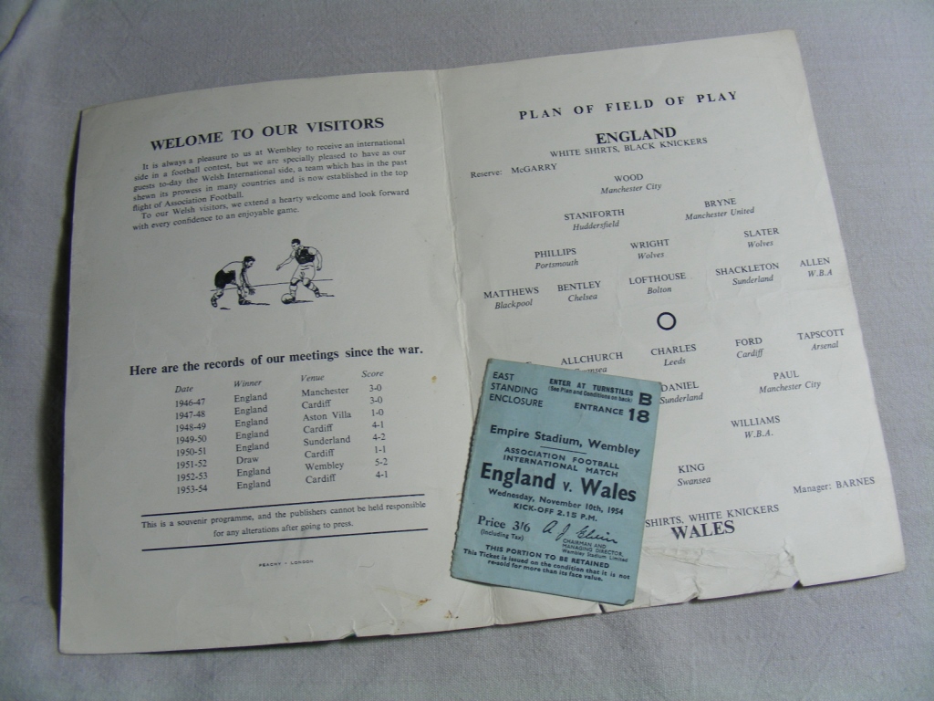 Football Programme: 1954 England v Wales - Image 2 of 3