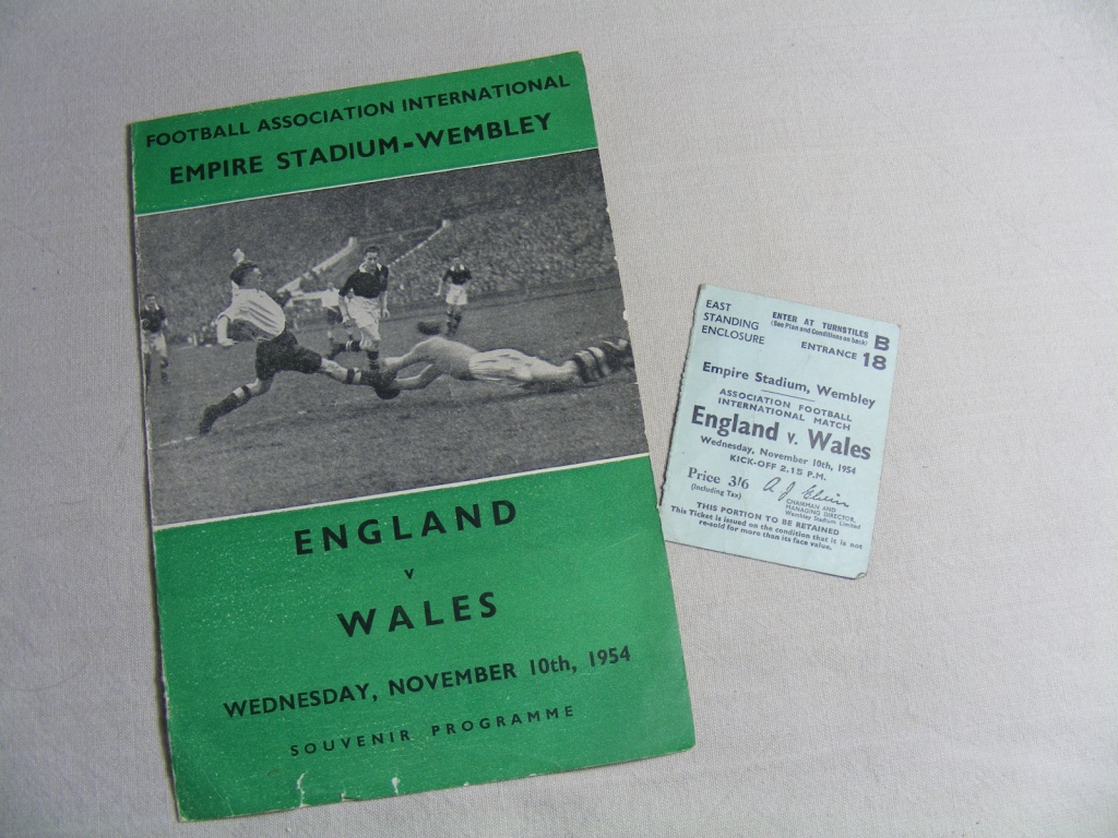 Football Programme: 1954 England v Wales