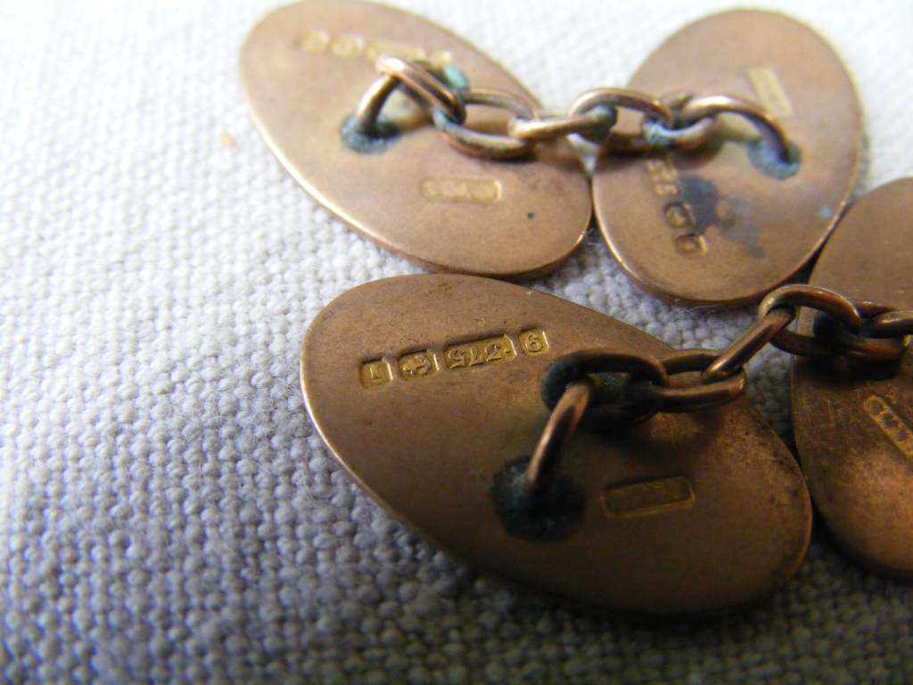 Pair of 9ct gold Cufflinks - Image 4 of 4