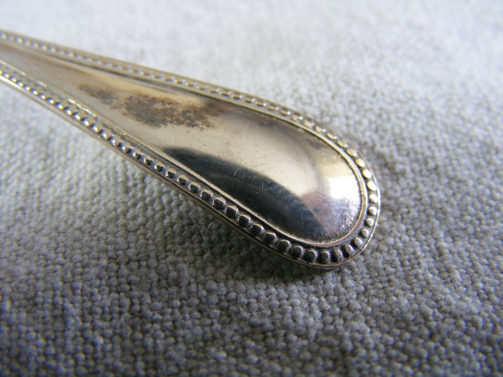 Cased set of silver Teaspoons and Sugar Tongs - Image 2 of 6