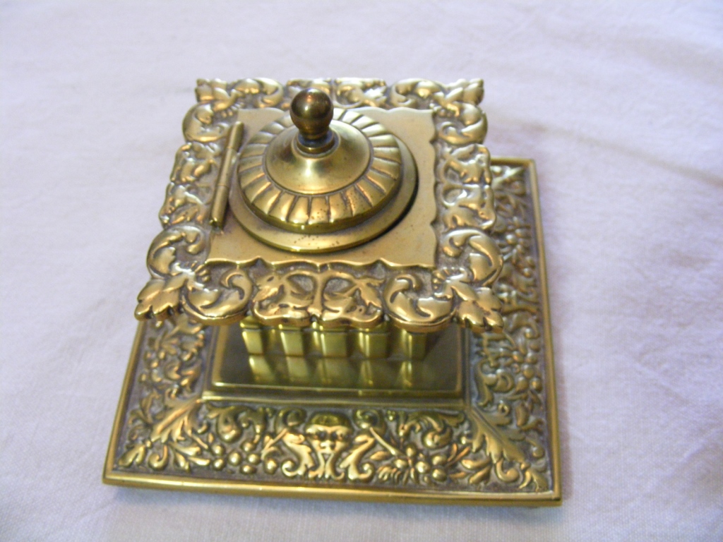 Ornate brass Inkwell - Image 2 of 9