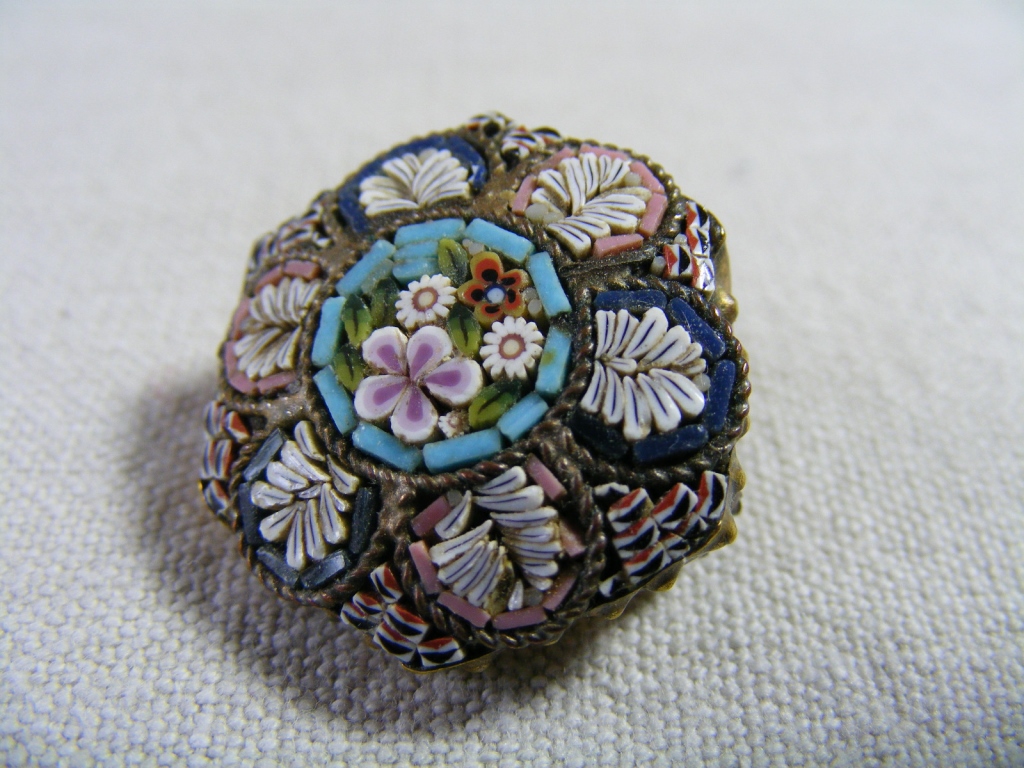 Micromosaic Brooch - Image 3 of 6