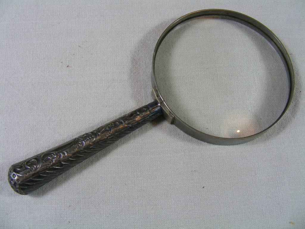 Silver-handled Magnifying Glass - Image 4 of 5