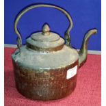 Antique hammered copper kettle (possibly oriental), 19cm tall