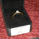 18ct gold ladies ring with large diamond stone setting
