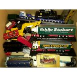 Box of loose car & lorry models