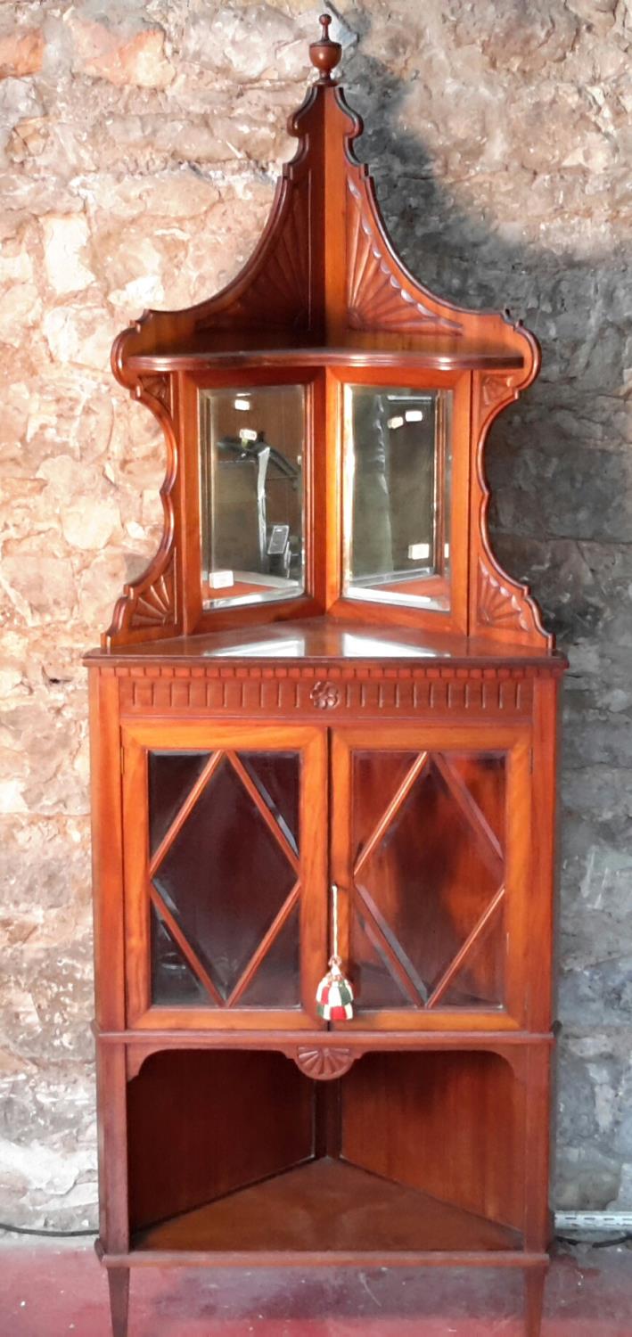 Victorian corner cabinet with mirror back & 2 glass front doors