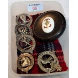 5 various clan badges together with Sutherland highlanders plaque