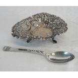 A London silver pierced dish on 3 supporting feet by William Evans, dated 1894, along with