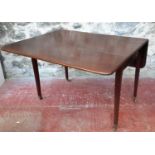 Edwardian mahogany Pembroke drop end table with under drawer, 73cm in height