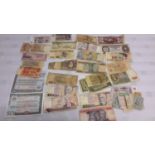 Collection of mixed world bank notes