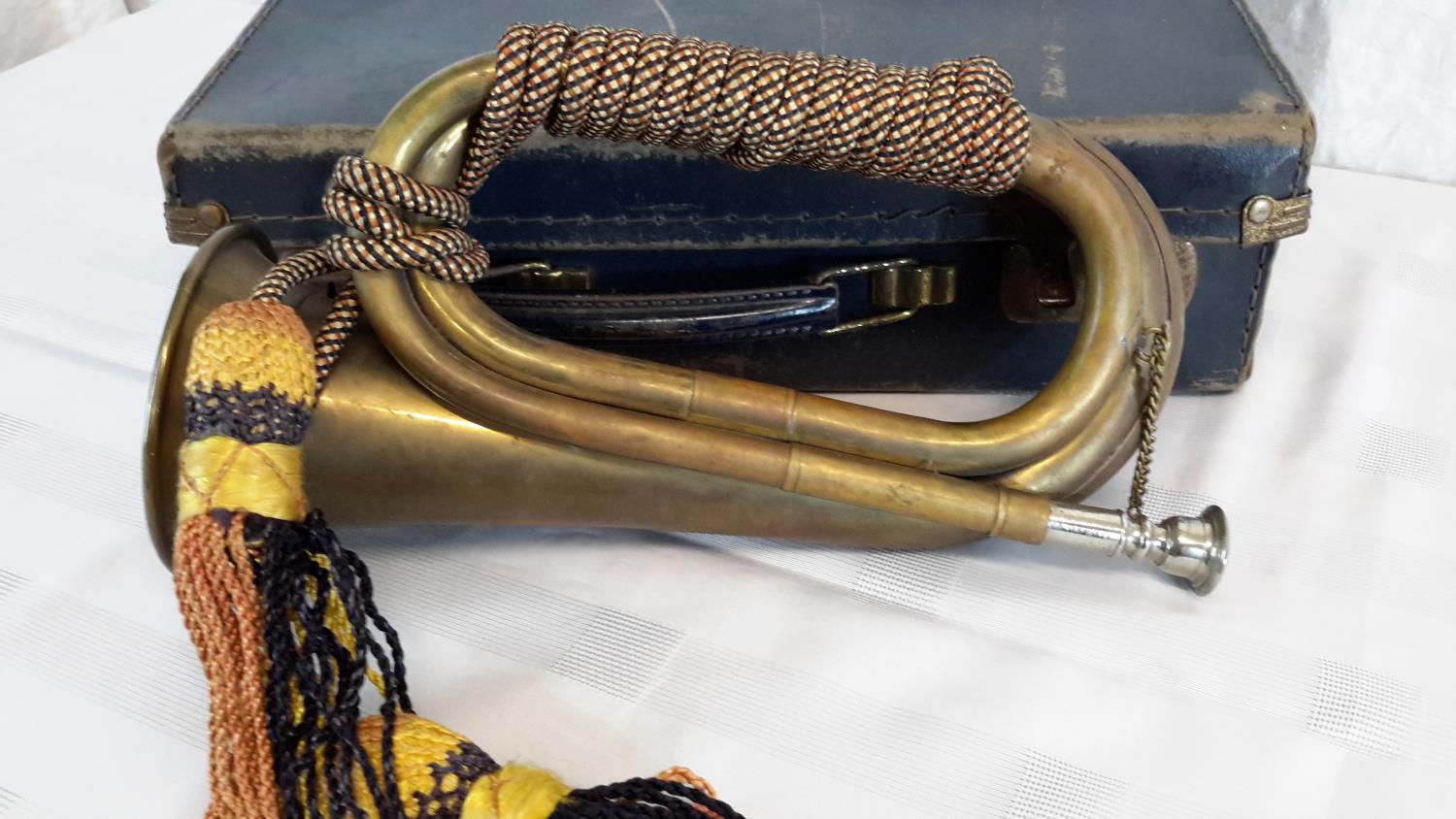 A military bugle with tassels & small blue case - Image 2 of 2