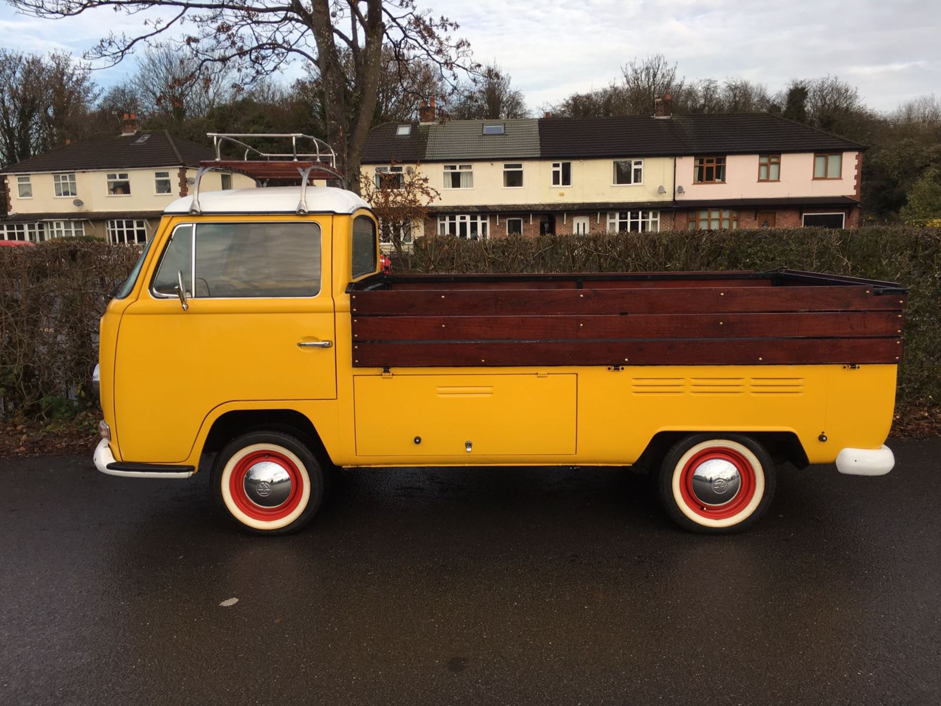 1970 VW T2 Bay Window Low Light Single Cab Pick Up - Image 5 of 10