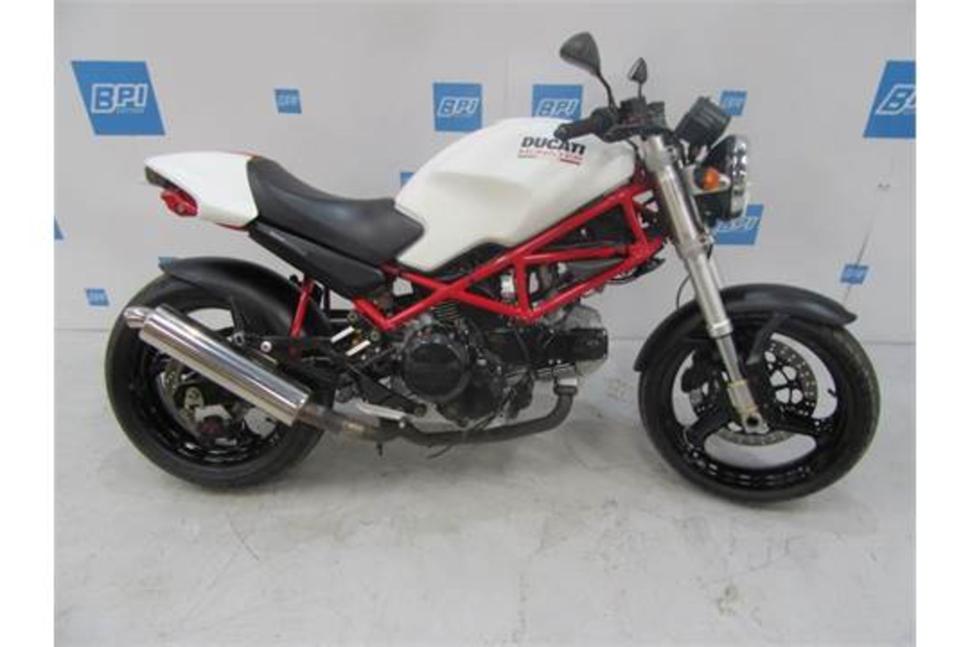 2000 Ducati Monster M600