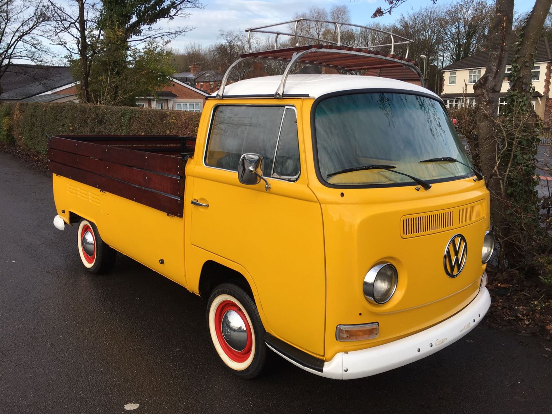 1970 VW T2 Bay Window Low Light Single Cab Pick Up