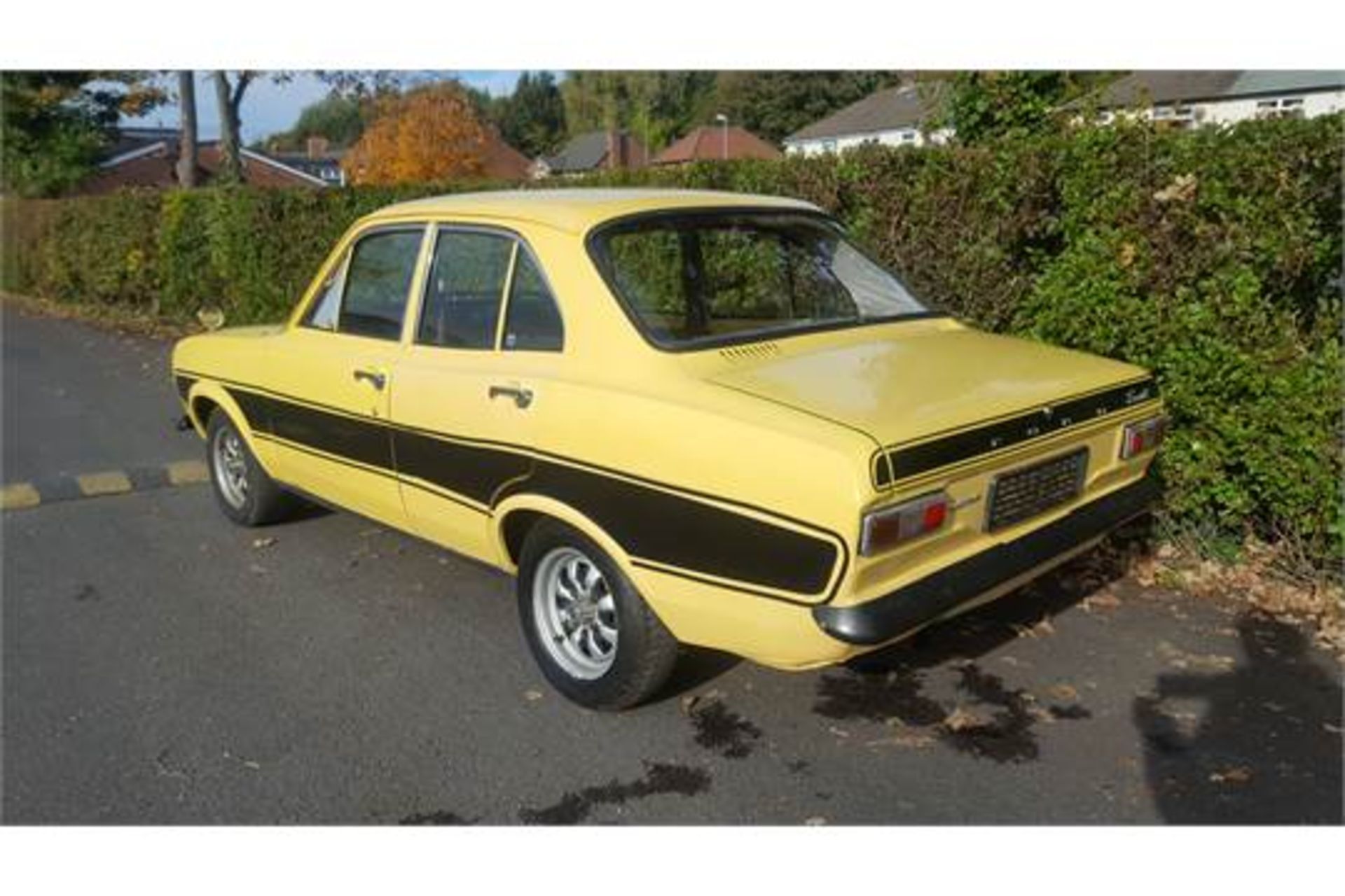 1974 Ford Escort MK1 1.6 Auto 4dr - Image 6 of 10