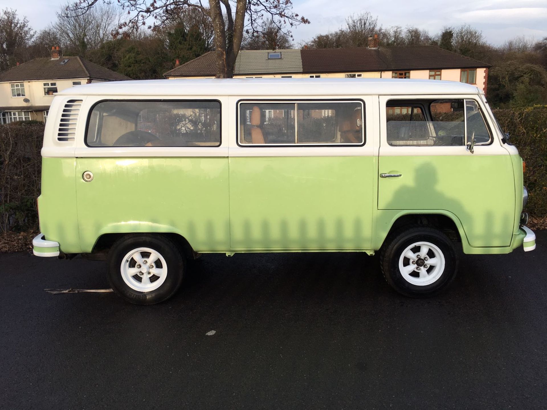 1972 VW T2 Bay Window Kombi - Bild 2 aus 12