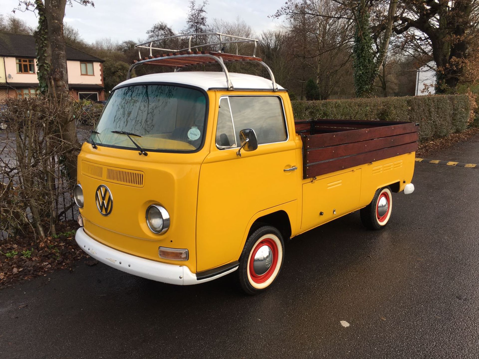 1970 VW T2 Bay Window Low Light Single Cab Pick Up - Image 4 of 10