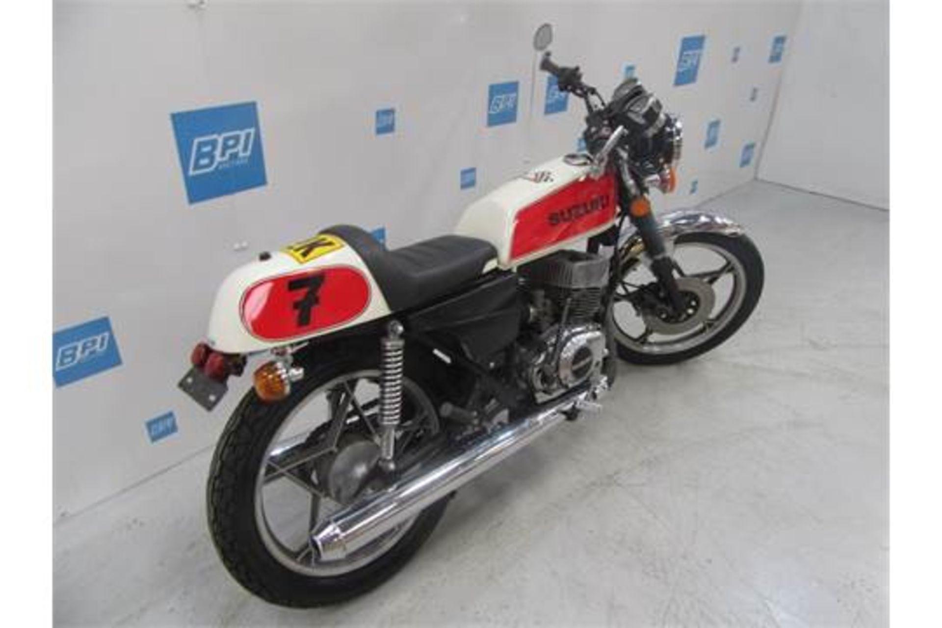 1980 Suzuki GT200 Cafe Racer - Bild 3 aus 5