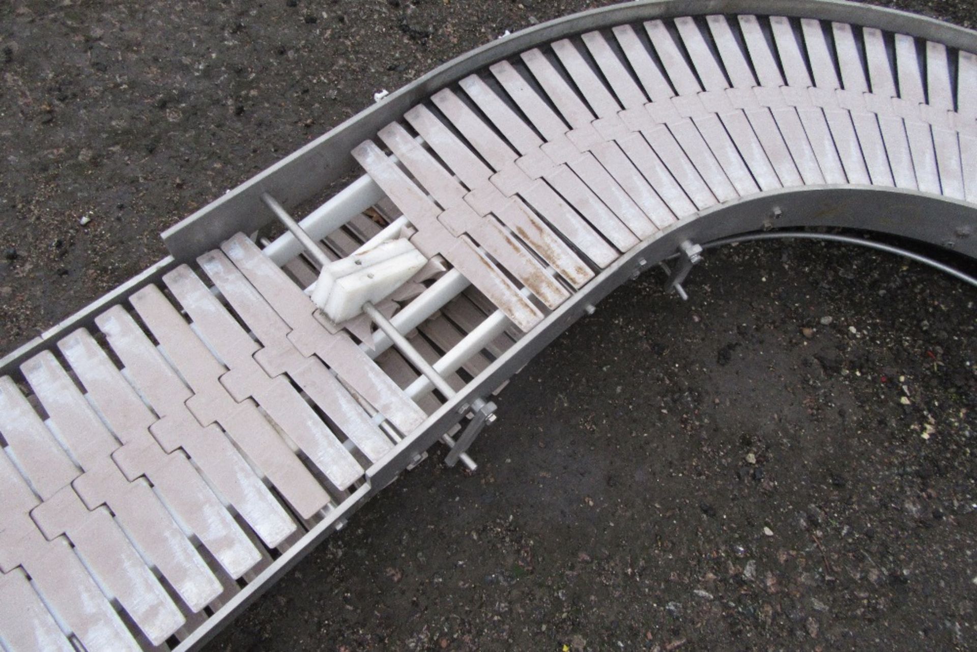 NNP Stainless Steel Slatted Belt 90° Conveyor - Image 3 of 3