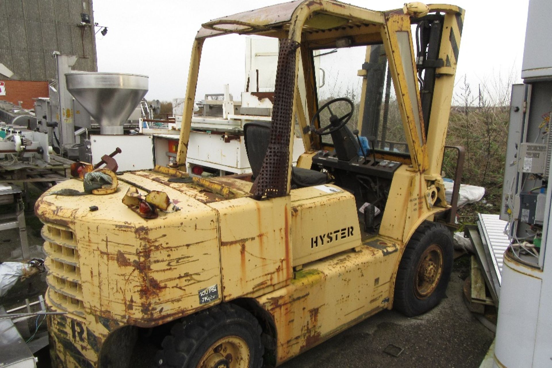 Hyster Diesel Forklift Truck, Capacity: 8000Lbs, Lift: 96", Yer of Manufacture: 1986 - Image 2 of 6