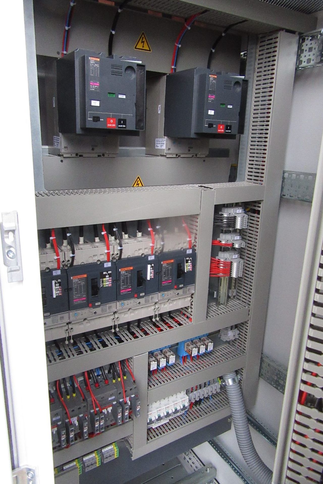 Woodward Power Solutions Feeder Station Control Cabinet inc: Merlin Gerin NS100H, Scneider Compact N - Image 5 of 16