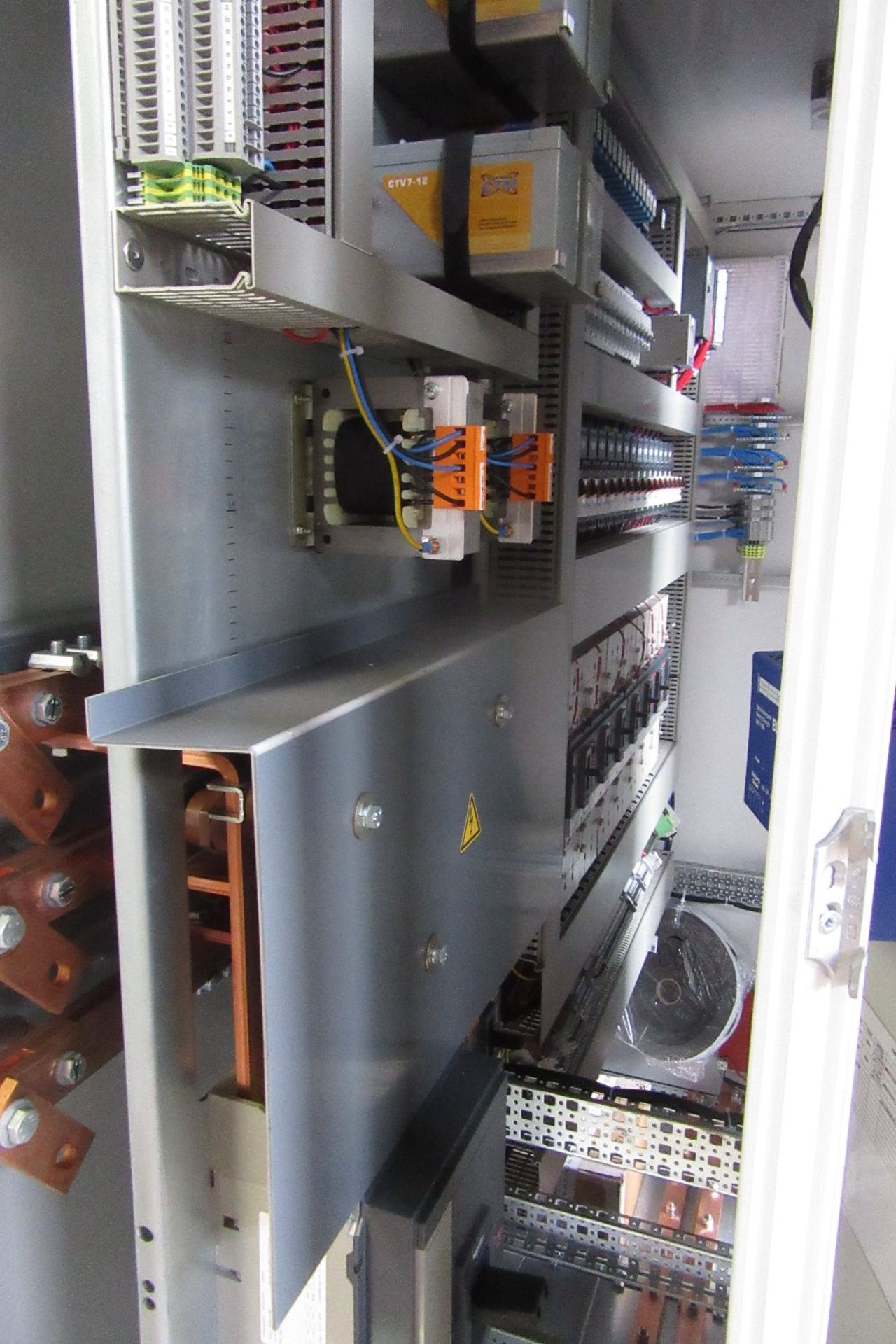 Woodward Power Solutions LV Station Auxilaries Control Cabinet inc: Schneider NS800H, Siemens Simati - Bild 13 aus 17