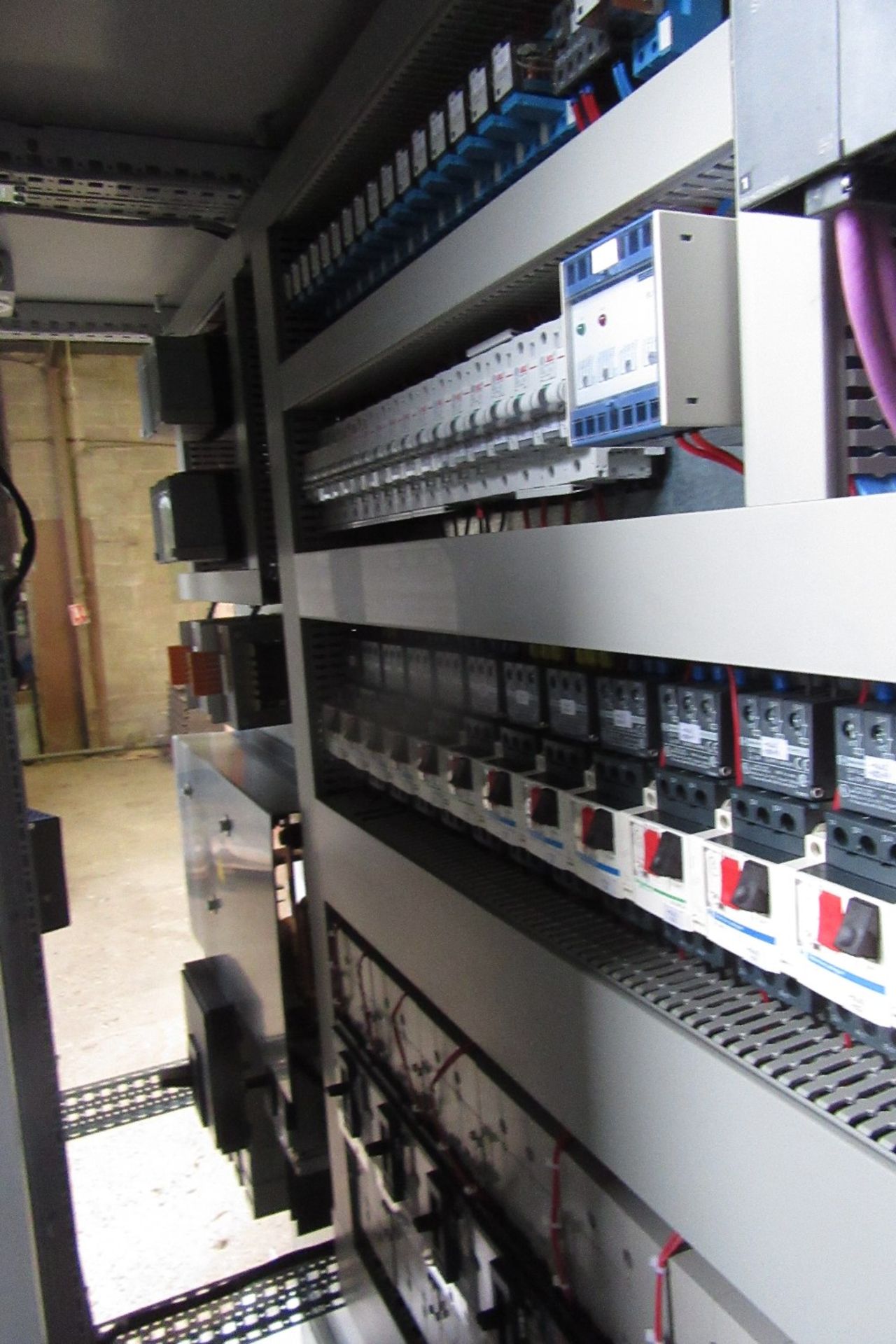 Woodward Power Solutions LV Station Auxilaries Control Cabinet inc: Schneider NS800H, Siemens Simati - Bild 17 aus 17