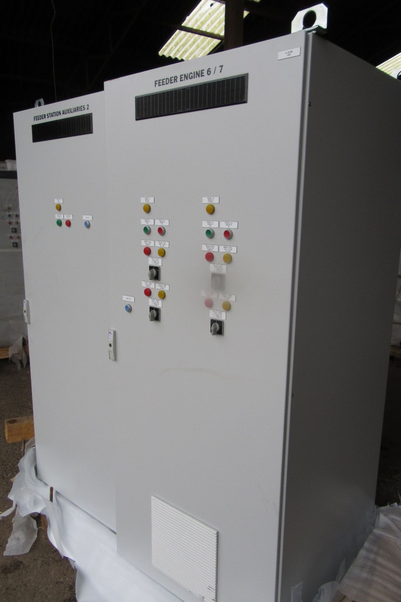 Woodward Power Solutions Feeder Station Control Cabinet inc: Merlin Gerin NS100H, Scneider Compact N - Bild 4 aus 16