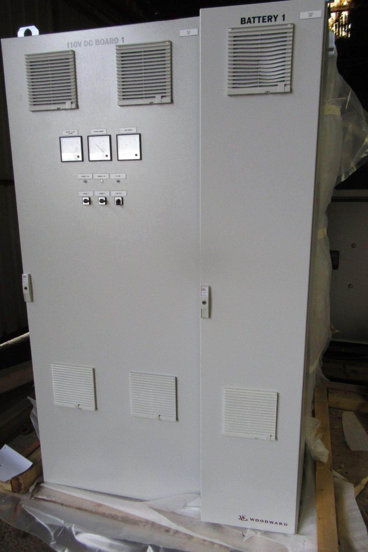 Woodward Power Solutions 110V DC Board Control Cabinet inc: Glattungsdrossel MH20, Einphasen 4.5KVA