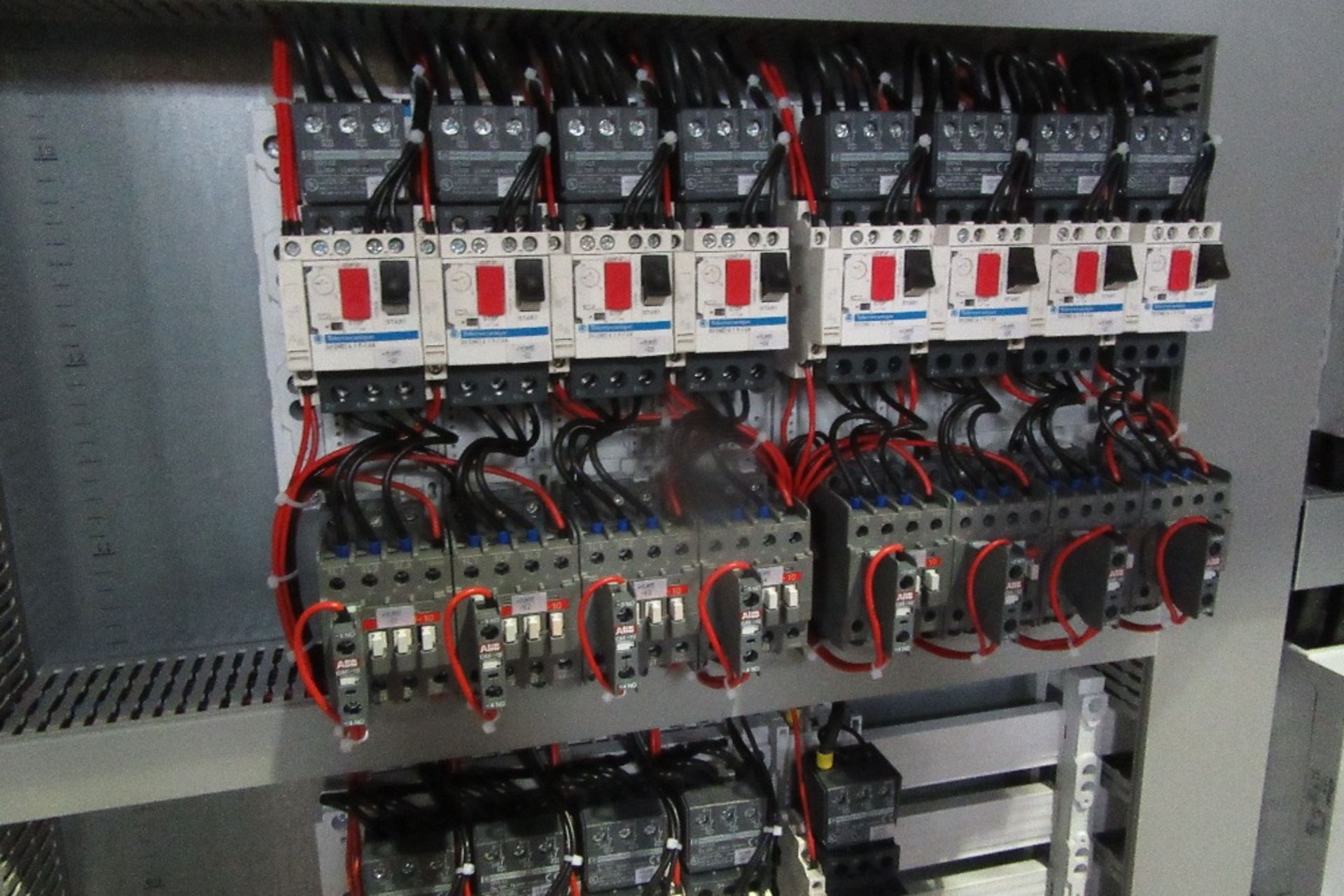 Woodward Power Solutions Radiator / Engine MCC Control Cabinets inc: Merlin Gerin Compact NS630N, Me - Bild 16 aus 16