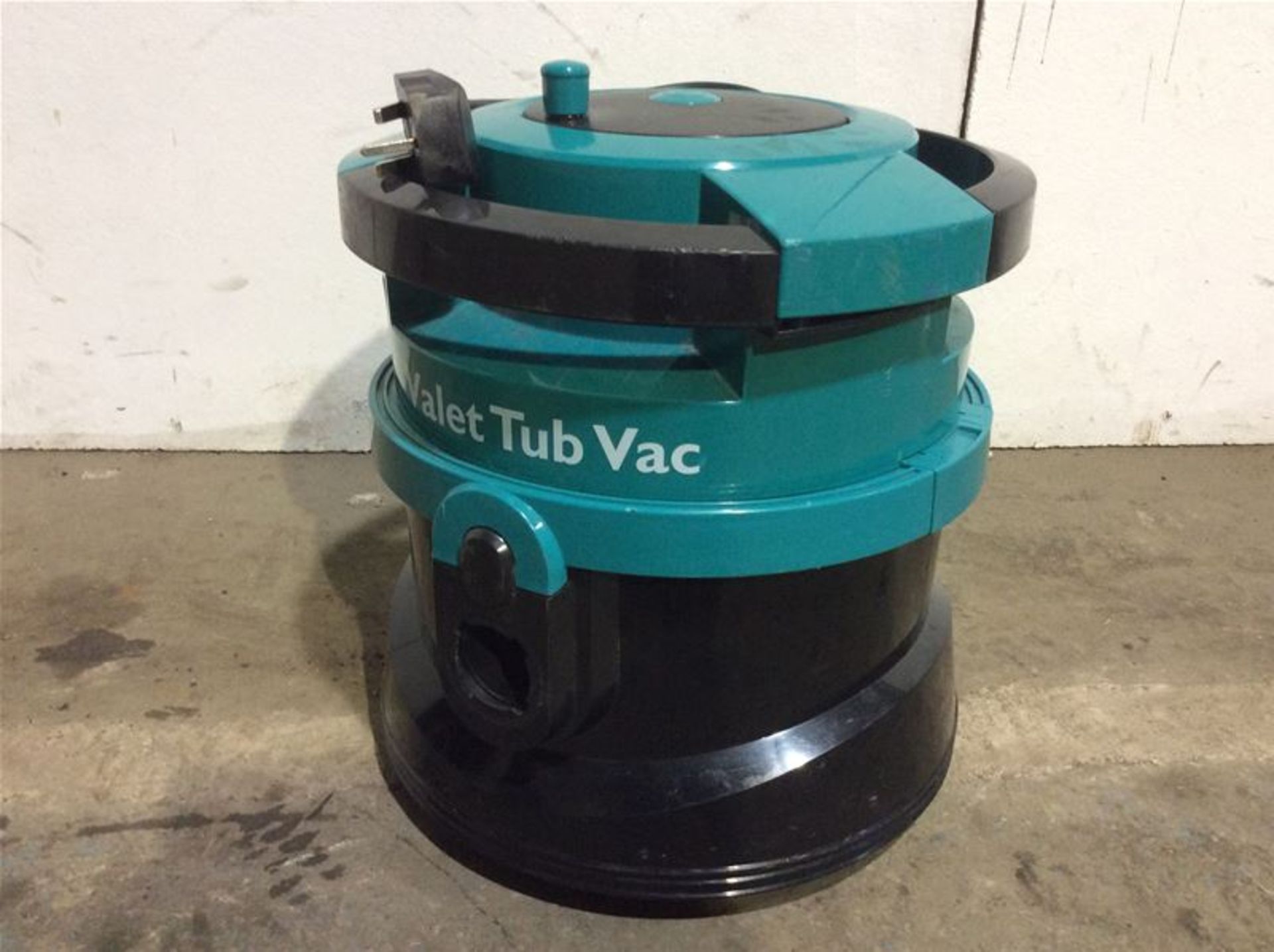 TRUVOX VTV VALET TUB VAC DRY VACUUM CLEANER -240V