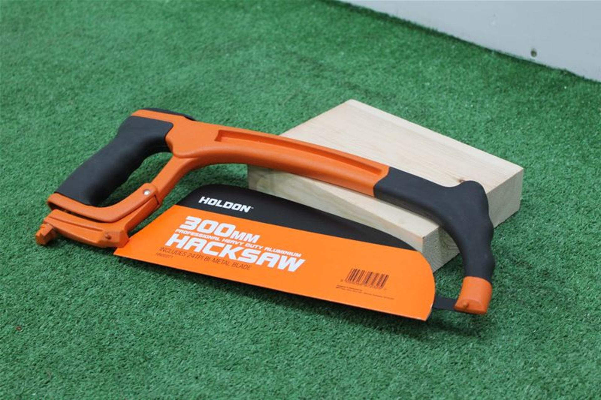 HOLDON 300mm Heavy Duty Professional Aluminium Hacksaw - Image 2 of 2