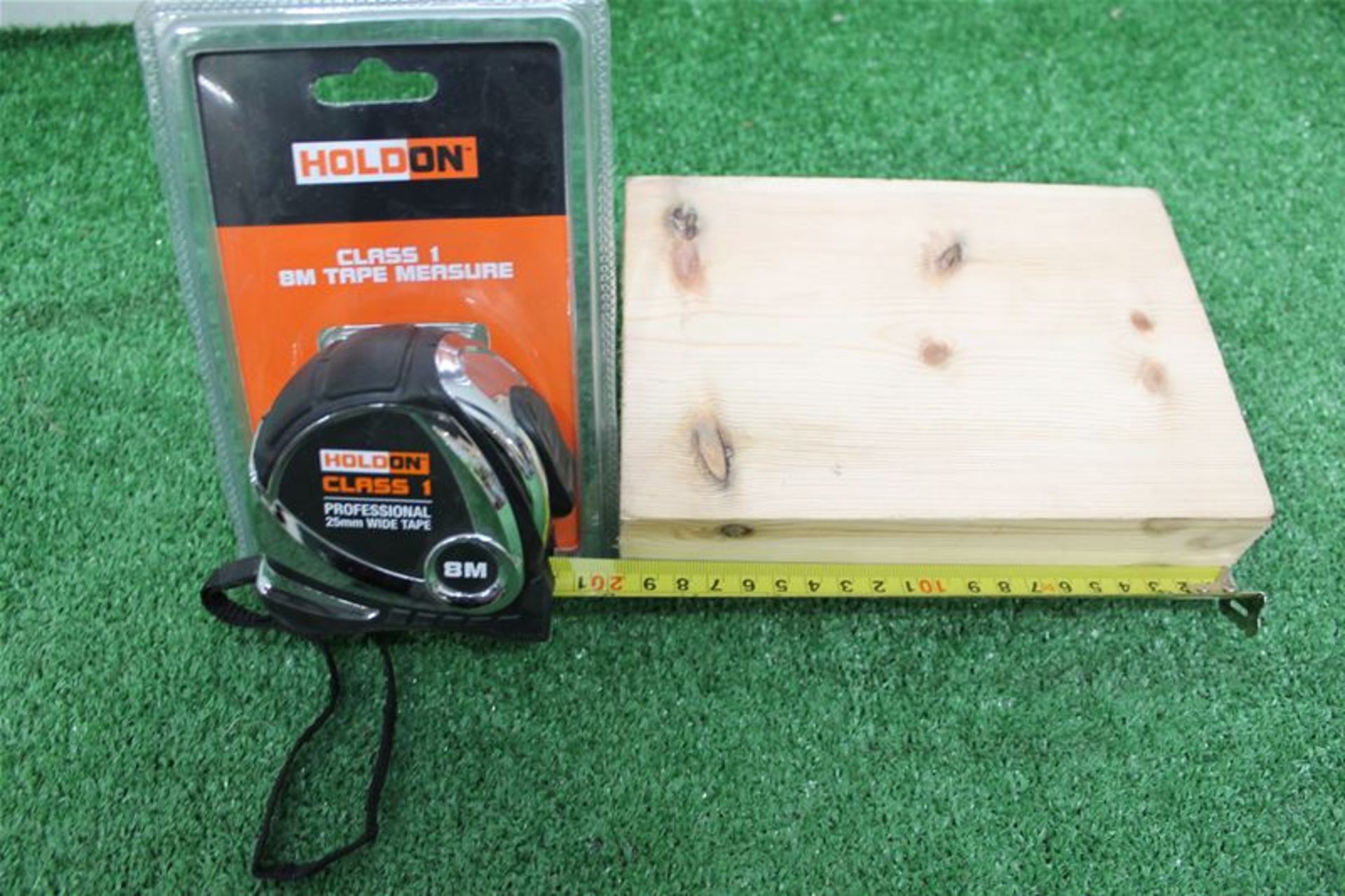 HOLDON 8 Metre Class 1 Tape Measure - Image 3 of 3