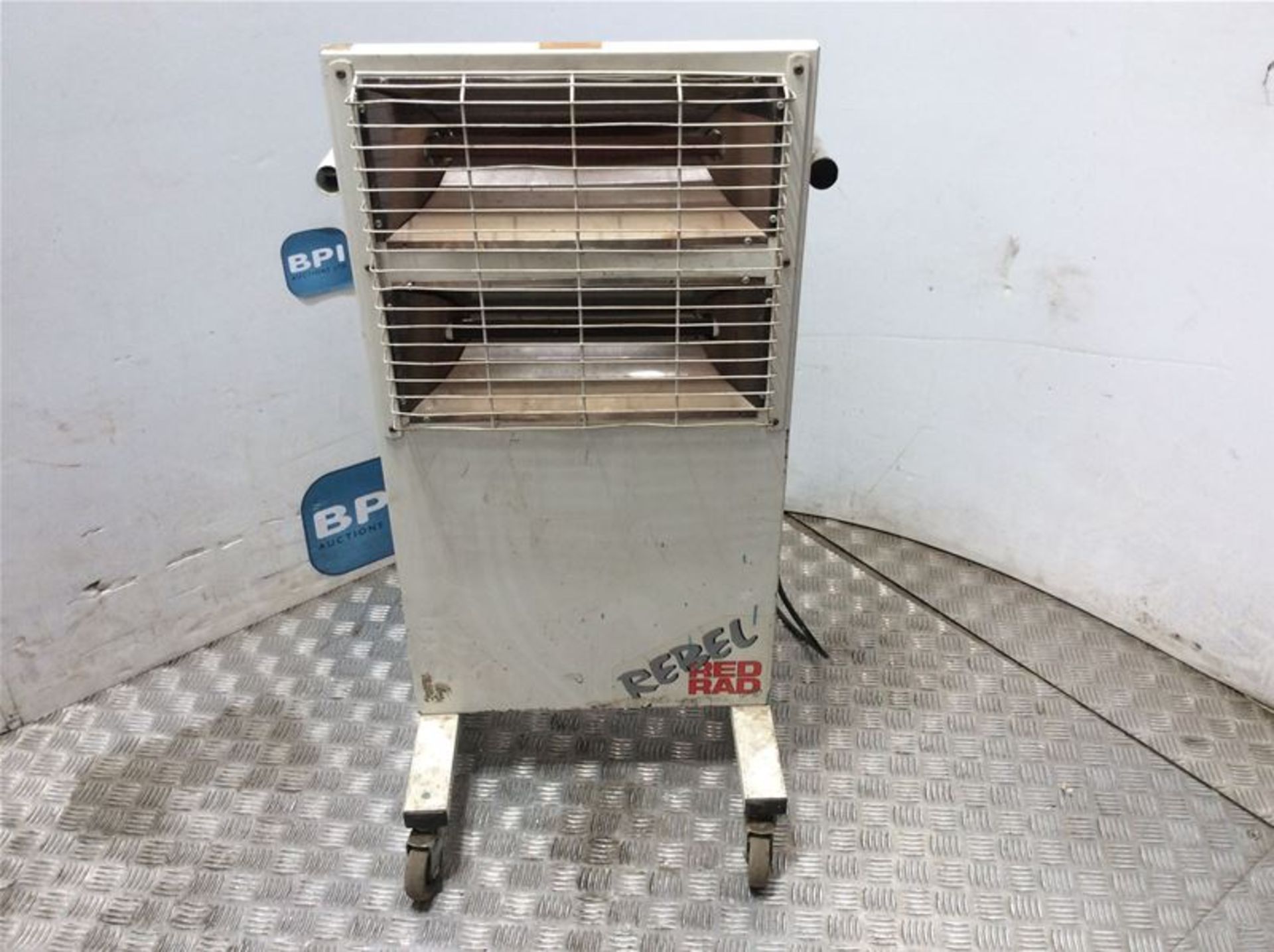 RED RAD REBEL 2 BAR INFRA RED HEATER