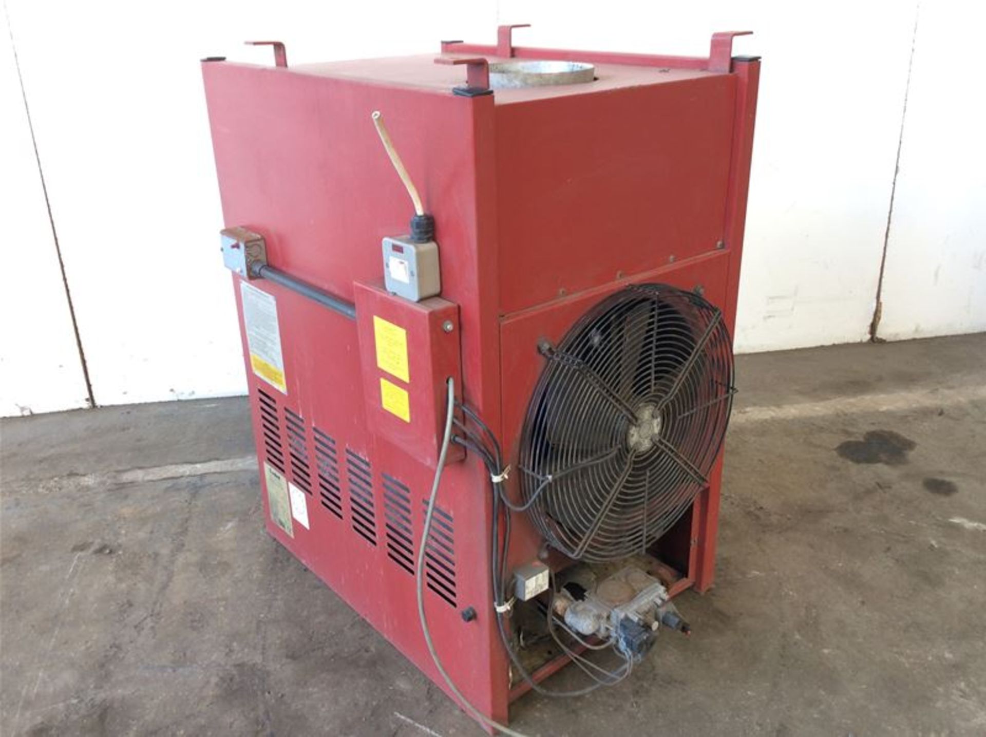 COMBAT CUHA 120 NATURAL GAS FIRED AIR SPACE HEATER - 33KW - Image 2 of 4
