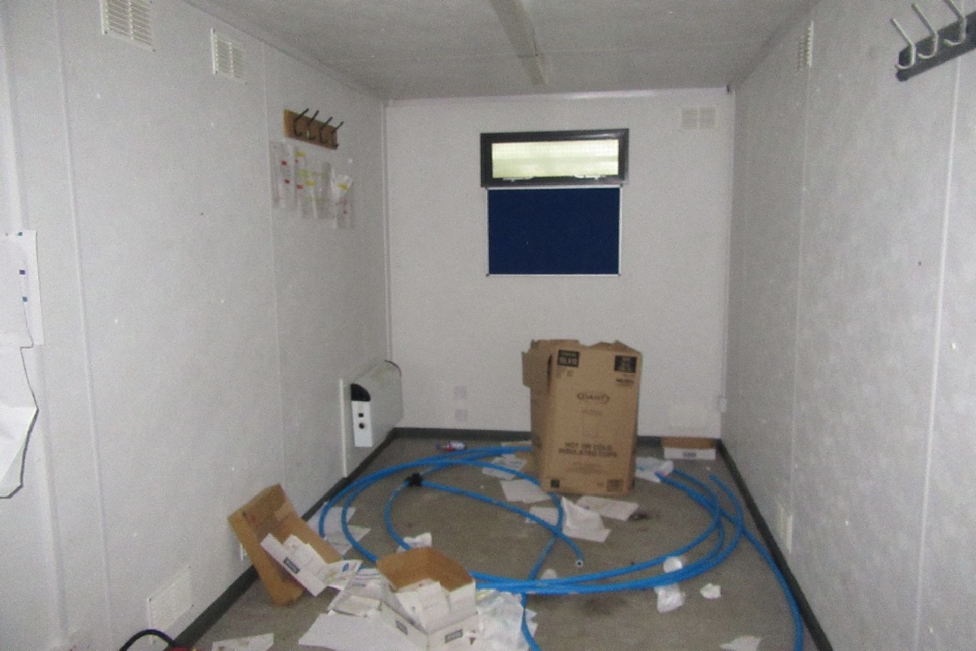 BBN12256 21ft x 8ft Anti Vandal Office - Image 4 of 5